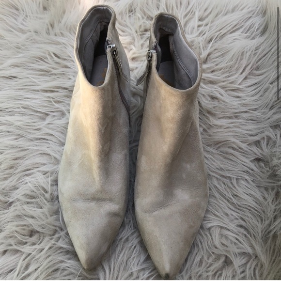 Sam Edelman Lucy Ankle Bootie - Picture 2 of 5